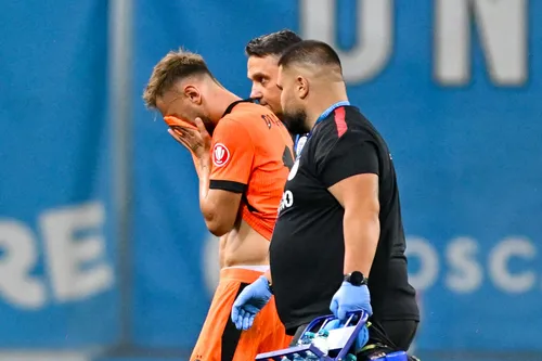 Denis Drăguș, accidentat în U Craiova - FCSB FOTO Raed Krishan GOLAZO (4).jpeg