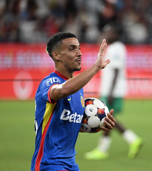Boutoutaou, la Dinamo?  Patronul FCSB  vrea să scape deja de algerian:  „MM a vorbit cu Nicolescu. Îmi asum gaura de 800.000 de euro”