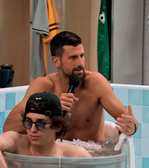 Djokovic, interviu inedit   VIDEO+FOTO:  S-a băgat  într-o cadă plină cu gheață!  Ce spune despre felul în care Alcaraz și Sinner „îi copiază” stilul de joc