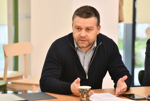 Primarul Ciucu tocmai a explodat: "E o mare bătaie de joc ce se întâmplă în țara asta! Nu am cerut niciodată nimic, doar să fiu lăsat să muncesc pentru București!"