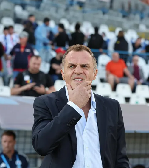 Al doilea antrenor demis din Superliga  Clubul a oficializat  despărțirea de tehnician