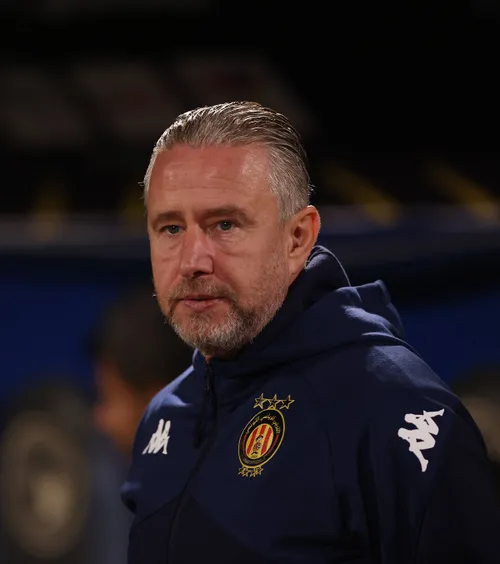 Africanii sunt furioși  Ce au făcut după ce  Reghecampf n-a venit la antrenament  + FCSB a anunțat când va fi prezentat