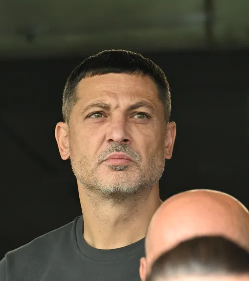 A apărut Rădoi    FOTO.  I-a ignorat telefoanele lui Becali și a fost văzut înconjurat de rivali abia după ce  FCSB a numit antrenor