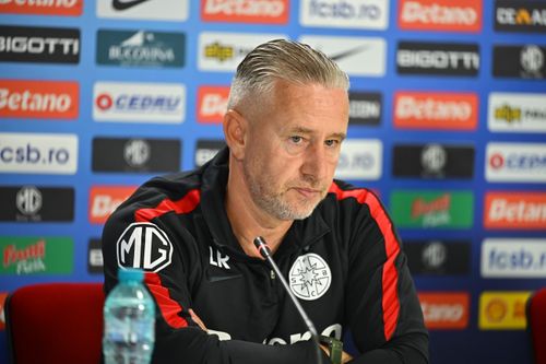 Laurențiu Reghecampf, prezentare + primul antrenament. Foto - Raed Krishan (37).JPG