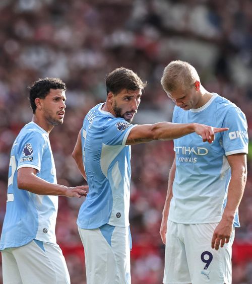 City, în corzi!  Clubul din Manchester,  găsit vinovat la 114 din cele 115 acuzații  pentru nereguli financiare în Premier. Ce riscă