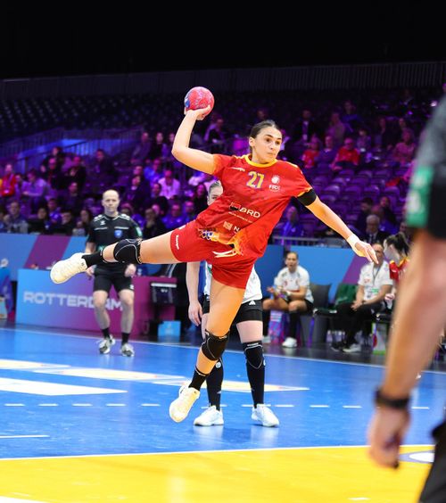 „O să le lovim”  Lorena Ostase avertizează rivalele înainte de  România - Danemarca:   „Să știe că vom juca acasă”