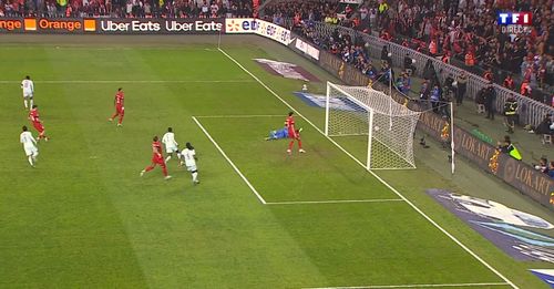 Accidentarea suferită de Mbappe imediat după golul marcat cu Turcia. Foto: captură X/@TF1