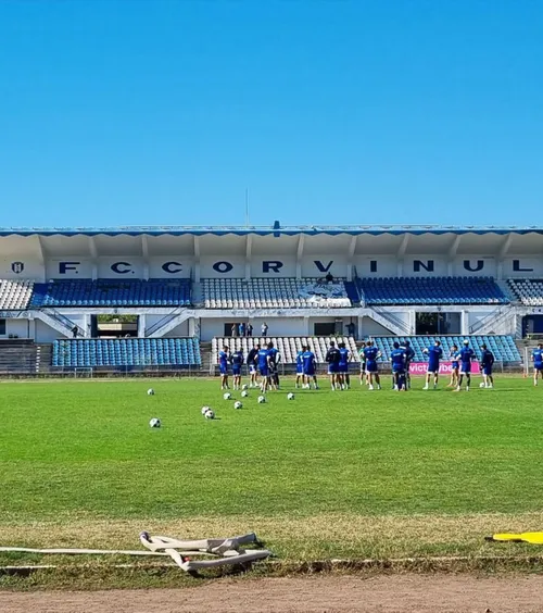 Veste bună     FOTO.  A fost semnat contractul pentru  demolarea vechii arene  a formației din Superliga » Cât va costa noul stadion