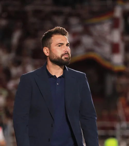 „Parcă am jucat cu Feroe”   Adrian Mutu  l-a pus la zid pe Gică Hagi,  după eșecul drastic cu Bosnia: „De ce experimentăm?”
