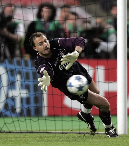 „Credeți în Hagi!”   Interviu GOLAZO.ro la Varșovia cu Jerzy Dudek,  unul dintre marii portari ai Poloniei, campion al Europei cu Liverpool