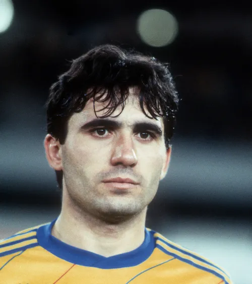 „Jucați, mă, voi!”   Hagi a refuzat să mai iasă de la vestiare  într-un Polonia - România din 1987, după reproșul unui coechipier