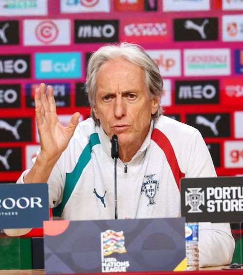 „Nu îl ignor pe Cristiano”  Jorge Jesus a vorbit din nou despre  scandalul cu Ronaldo:  „Vreau să fie foarte clar”