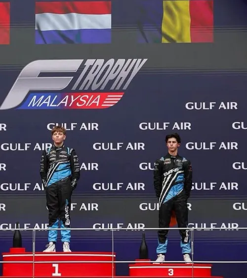 Un român, pe podium la Sepang!    FOTO.  Pilotul  David Cosma Cristofor,  rezultat incredibil la Trophy Malaysia: „Pas înainte în drumul către F1”