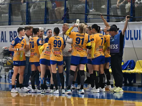 Corona Brașov - Steaua Roșie Belgrad, în EHF European League. Foto: Sport Pictures