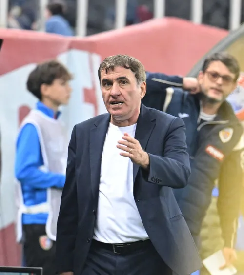 „Nu poate să-i rostească numele”   Radu Naum,  discurs dur  la adresa selecționerului Gică Hagi: „E un mare mister ce se întâmplă”