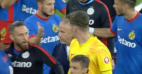„Te faci de râs!”   FOTO.  Nu înțelege  gestul lui Reghecampf  după prima victorie la FCSB: „De ce trebuie să faci asta?”