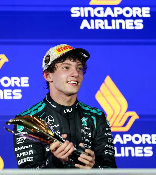 Antonelli poate scrie istorie    Italianul are prima șansă să devină  cel mai tânăr campion mondial din Formula 1