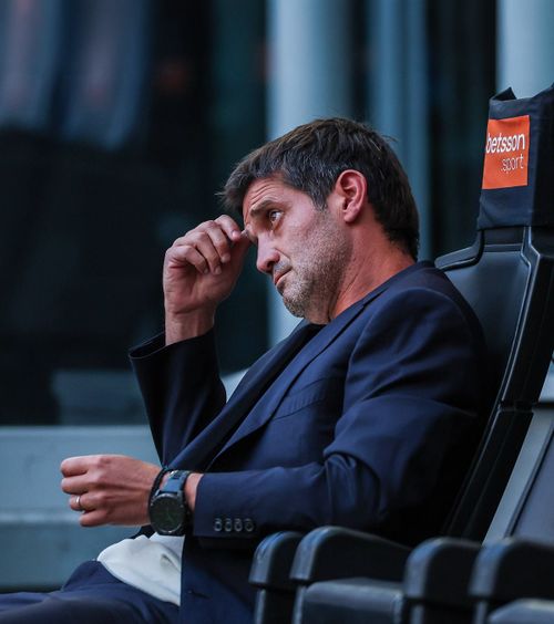 Chivu, pus la zid!  Antrenorul lui Inter, criticat dur după eșecul din Liga Campionilor:  „Trebuie să se întoarcă pe Pământ”