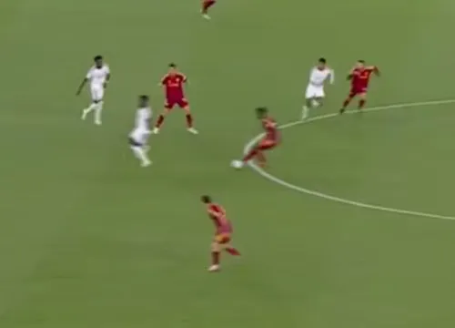 Furia lui Mourinho după ce Vinicius a pierdut mingea încercând o pasă cu călcâiul în propria jumătate de teren