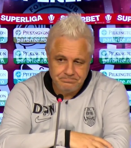 „Oprește-te, că e o barieră!”   VIDEO.  Marius Șumudică, deranjat de întrebările jurnaliștilor. Subiectul:  Reghecampf și FCSB