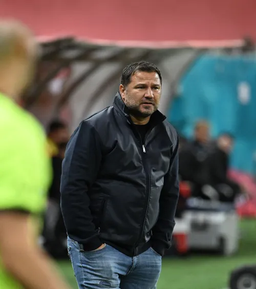 Botoșani n-are încredere în VAR  Croitoru și elevii săi, reacții dure după eșecul cu Dinamo:  „Nici măcar nu a ezitat!”