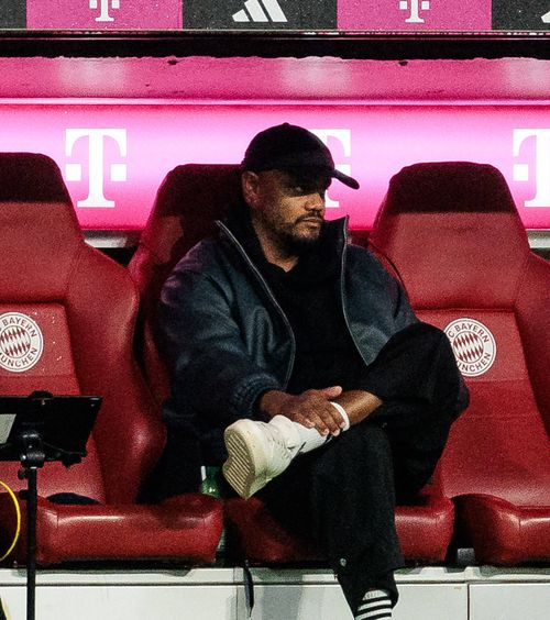 Toate i se întâmplă numai lui!   Ce a trăit Kompany  la ultimul meci al lui Bayern: bolnav, gleznă scrântită, dureri la șold
