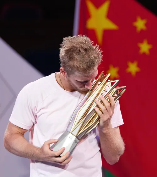 Campion la Shanghai după ani de frustrări  Alejandro Davidovich Fokina, spaniolul care a știut cum să  transforme eșecurile în triumf