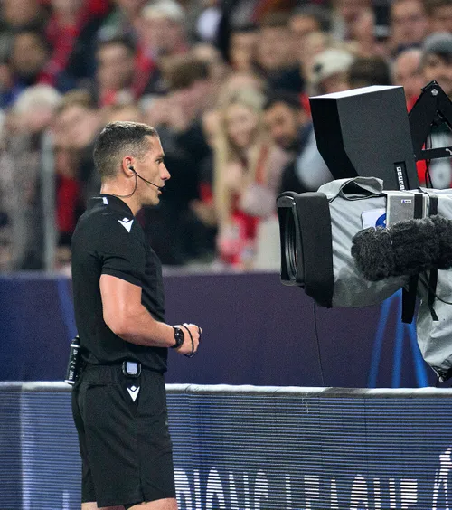 Kovacs, elogiat de Mourinho  Portughezul, încântat de român: „Calitate și personalitate extraordinare.  Cu el, VAR-ul nu va avea un rol important”