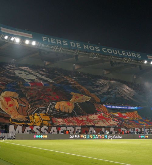 „Masacru în stil parizian”  Barcelona a făcut  plângere la UEFA  după scenografia celor de la PSG