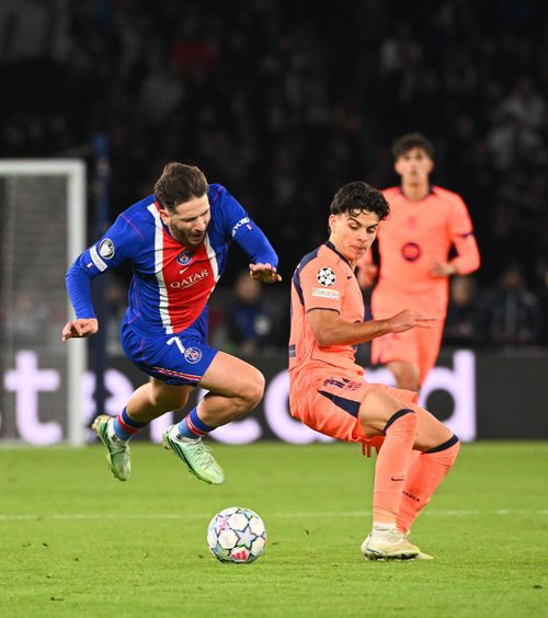 Ce e mai rău!   Kvaratskhelia, sfârșit de sezon la PSG  după jocul cu Barcelona. Ce are georgianul!