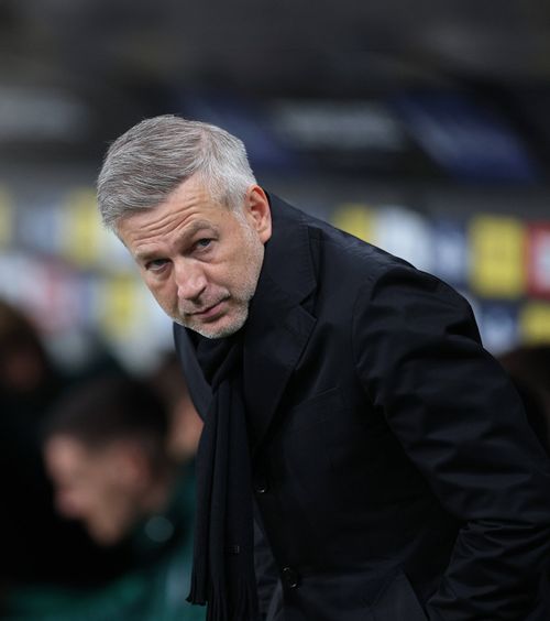 „Asta s-a întâmplat cu el”   Ucrainenii vorbesc tot de Iordănescu  după ce Dinamo Kiev și-a demis antrenorul