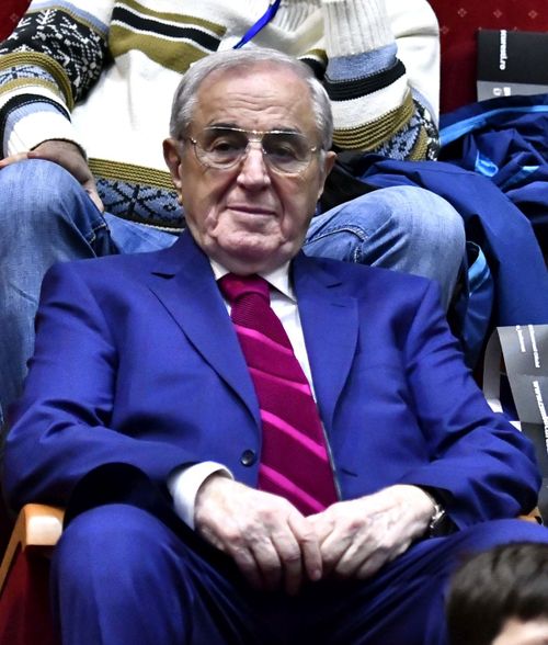 Decizia luată de LPF  Anunț după  vestea morții lui Viorel Păunescu.  Ce se întâmplă cu meciurile din Superliga