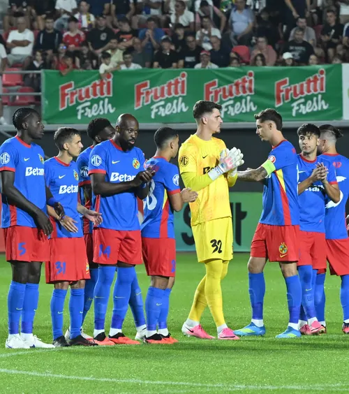 „Mingea îl accidentează!”  Adrian Mutu nu l-a menajat pe atacantul de la FCSB:  „Un corp străin”  » Ce spune despre Drăguș și Stoian