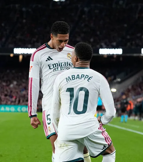 De ce a învins Real Madrid  „Galacticii” au surprins Barcelona.  Organizare marca Mourinho:  agresivitate, eficiență. Unde a fost Yamal?