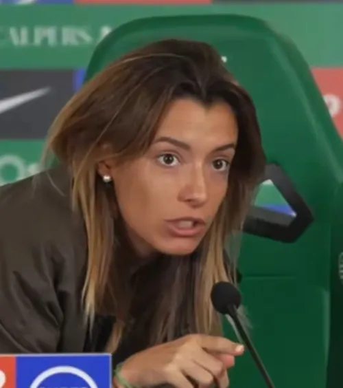 „Nu ar mai trebui să intre pe stadion”    VIDEO.  Testul de microfon al unei foste angajate a clubului a aprins internetul după  eșecul lui Sporting