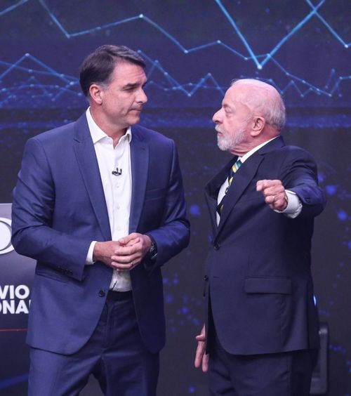 Fotbalul voia să scape de Lula  Cluburile braziliene  l-ar fi dorit pe extremistul Bolsonaro  președintele țării. Ce le-a promis