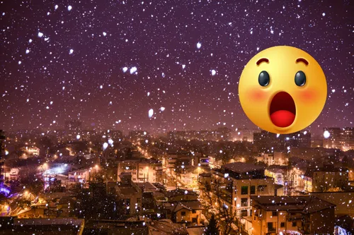 FOTO | "Ninge azi în București" - inacceptabila veste meteo primită de un bucureștean de la telefonul său deștept. Ce spune  prognoza oficială pentru Capitală