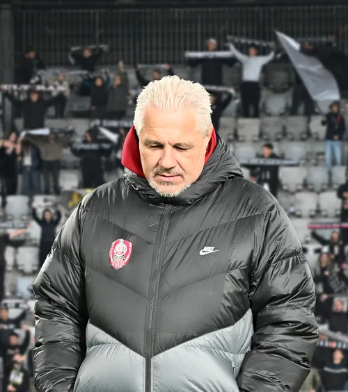 Șumudică, hărțuit de oameni mascați  Dezvăluiri șocante după  derby-ul cu U Cluj:  „10 inși au venit în jurul mașinii mele”