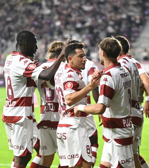 Veste mare pentru Pancu  Starul Rapidului  și-a prelungit contractul:  „Îmi doresc să joc în Liga Campionilor”
