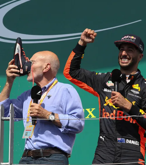 Formula 1 nu l-a uitat   VIDEO.  Gestul incredibil făcut de  Sir Patrick Stewart  în 2017. Puțini acceptaseră nebunia lui Ricciardo