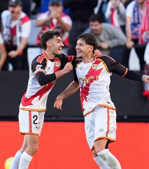 Rațiu „Gaucho”, spectacol în La Liga!  Pasă de geniu în victoria lui Rayo cu Celta lui Radu » „Operă de artă!  S-a transformat în Ronaldinho!”