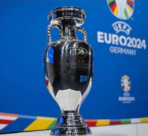 UEFA  has decided: Euro2024 teams can have  26 players  in their squads