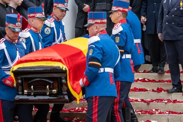 A fost ultima dorință a lui Lucescu /   FOTO. Ce s-a întâmplat la  Arena Națională, cu puțin timp înainte de înmormântarea lui Il Luce