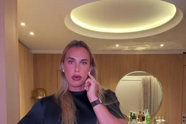FOTO: Outfit pentru Roland Garros! Aryna Sabalenka și-a prezentat echipamentul pentru turneul de la Paris: un „supersuit” Nike