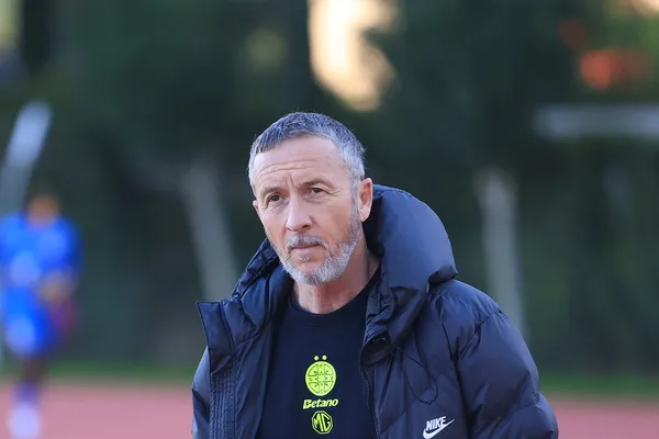 FCSB nu transferă doar jucători  /  Anunț important:  „Suntem în discuții cu un francez”  + Ce post ar urma să ocupe