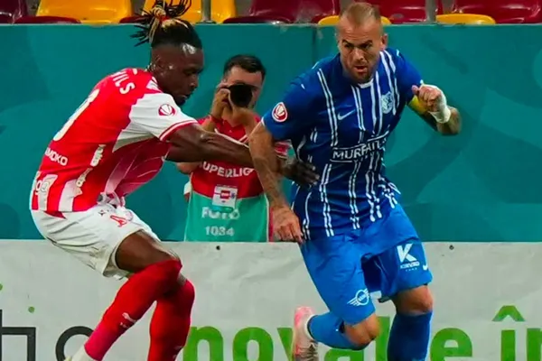 Denis Alibec, cartonaș roșu în timpul pauzei! Ce s-a întâmplat pe tunel la Dinamo - Farul