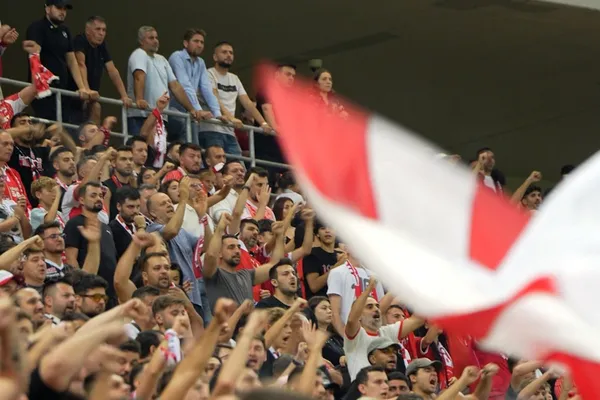 Dinamo, peste FCSB! Câți suporteri au asistat la revenirea „câinilor” pe Arena Națională