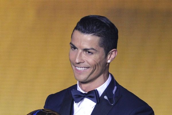 Cristiano Ronaldo l-a devansat pe Messi și a câștigat Ballon d'Or of All Time! Cât a costat votul