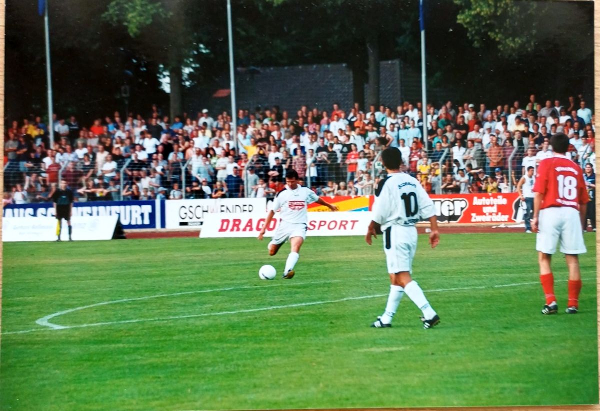 Claudiu Bozeșan, pe vremea când era fotbalist