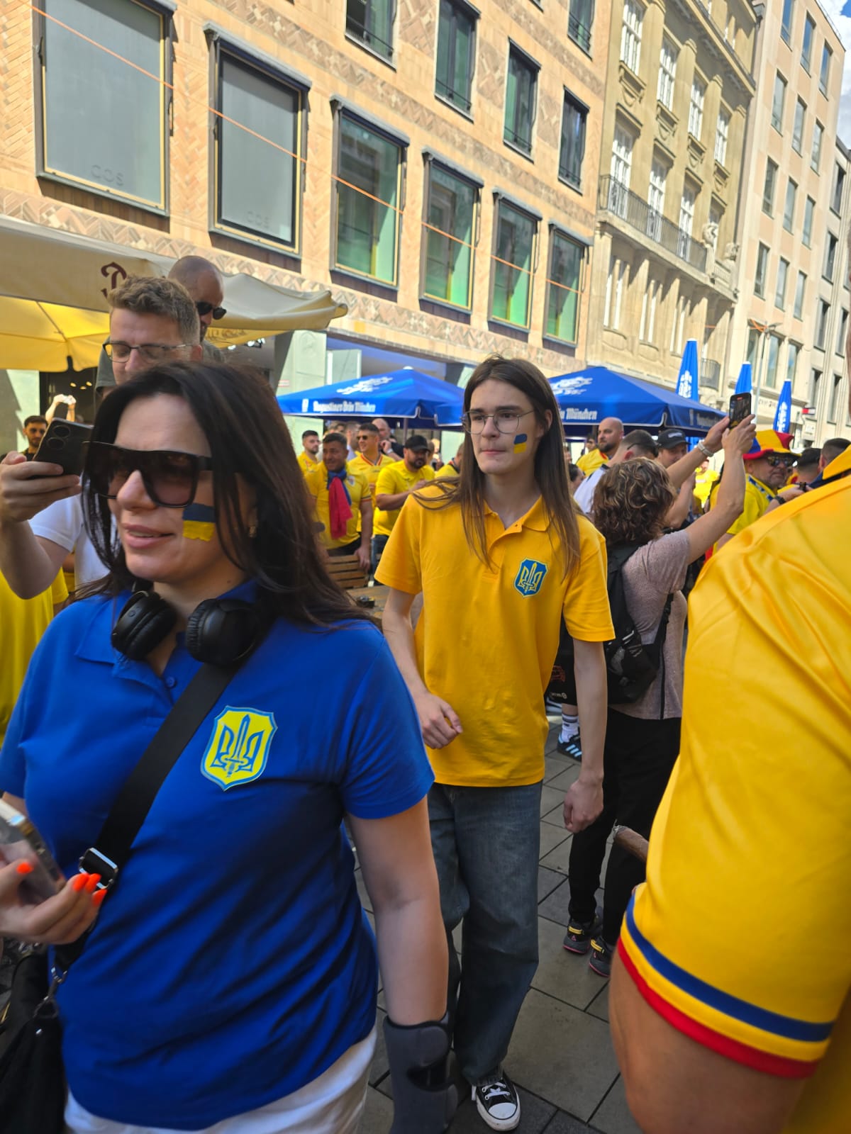 Fanii români au ocupat Marienplatz